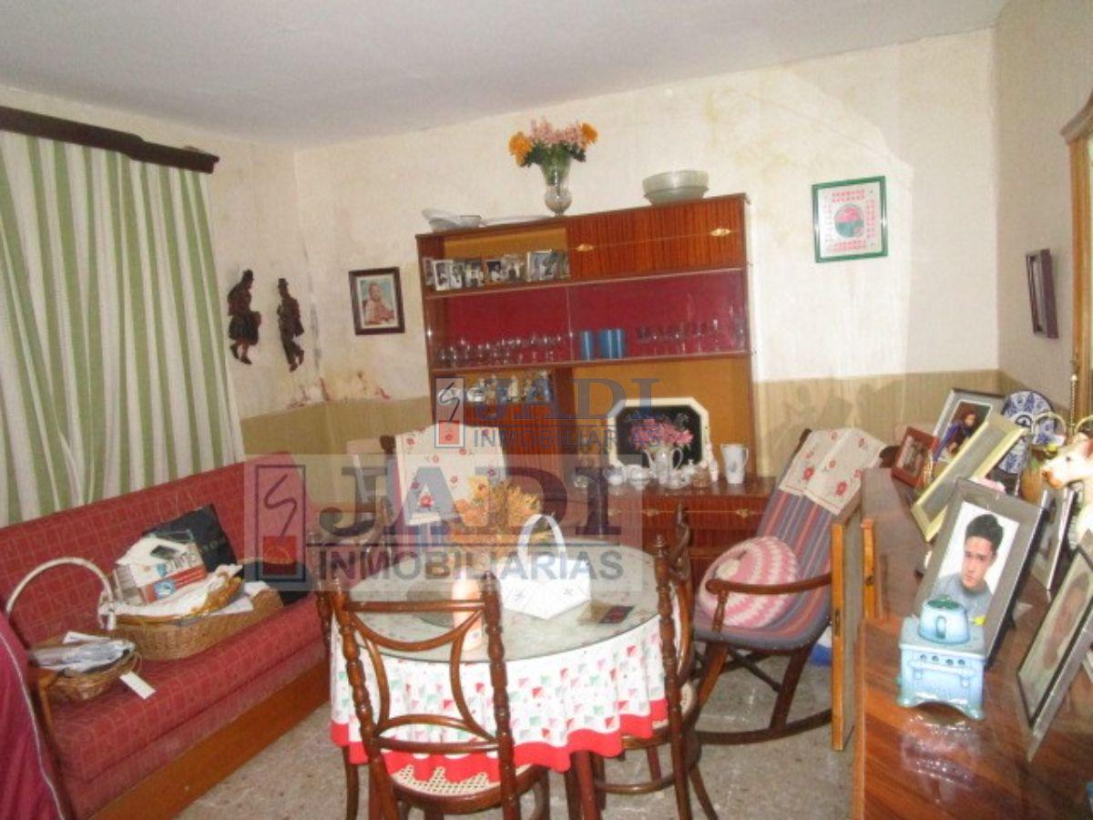 For sale of house in Valdepeñas