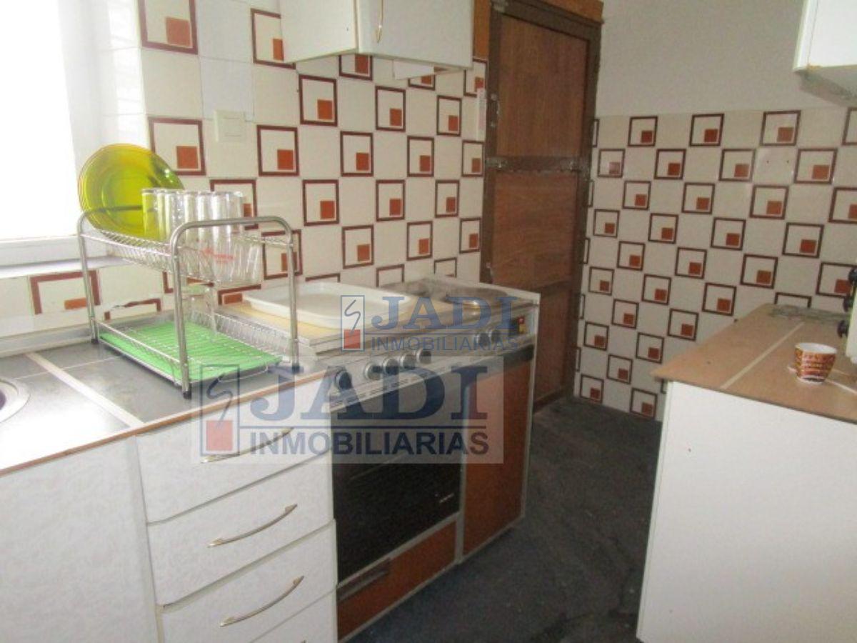 For sale of house in Valdepeñas