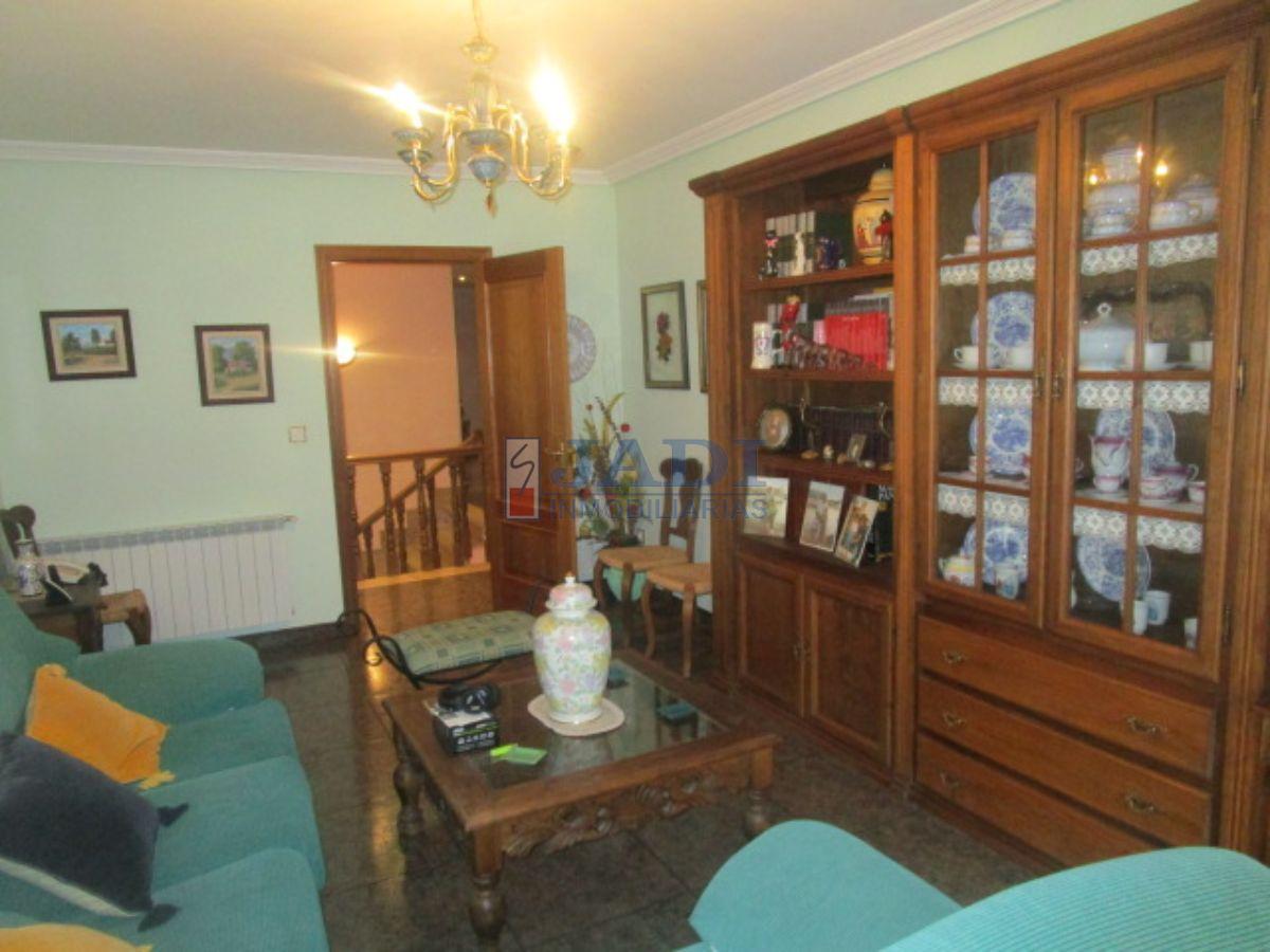 For sale of house in Valdepeñas