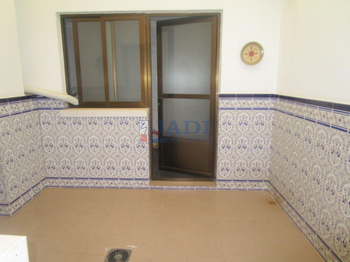 Venta de casa en Valdepeñas