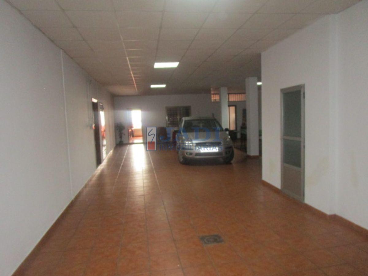 Venta de casa en Valdepeñas