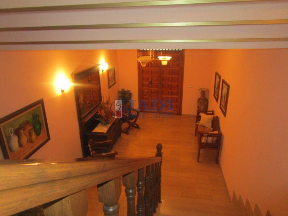 For sale of house in Valdepeñas