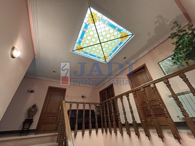 Venta de casa en Valdepeñas