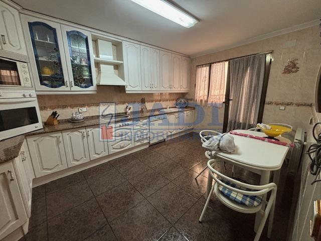 Venta de casa en Valdepeñas