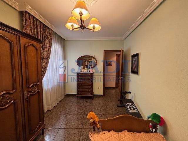 Venta de casa en Valdepeñas
