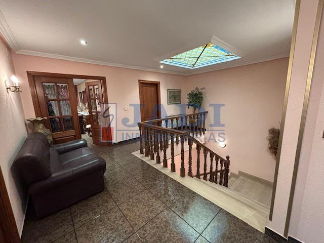 Venta de casa en Valdepeñas