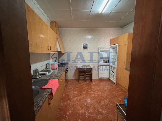 Venta de casa en Valdepeñas