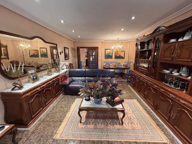 Venta de casa en Valdepeñas