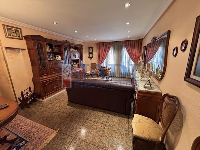 Venta de casa en Valdepeñas