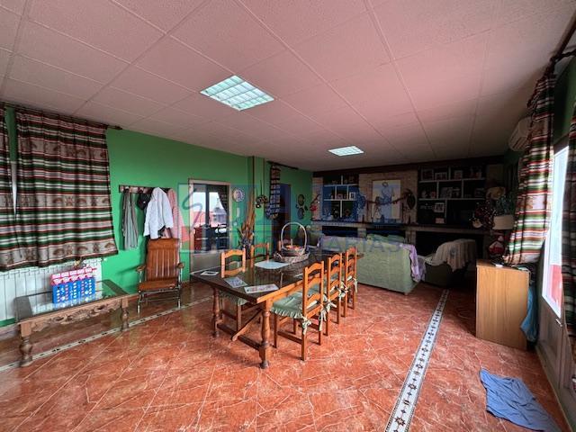 Venta de casa en Valdepeñas