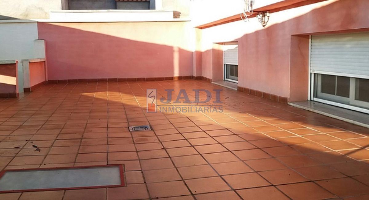 Venta de casa en Valdepeñas