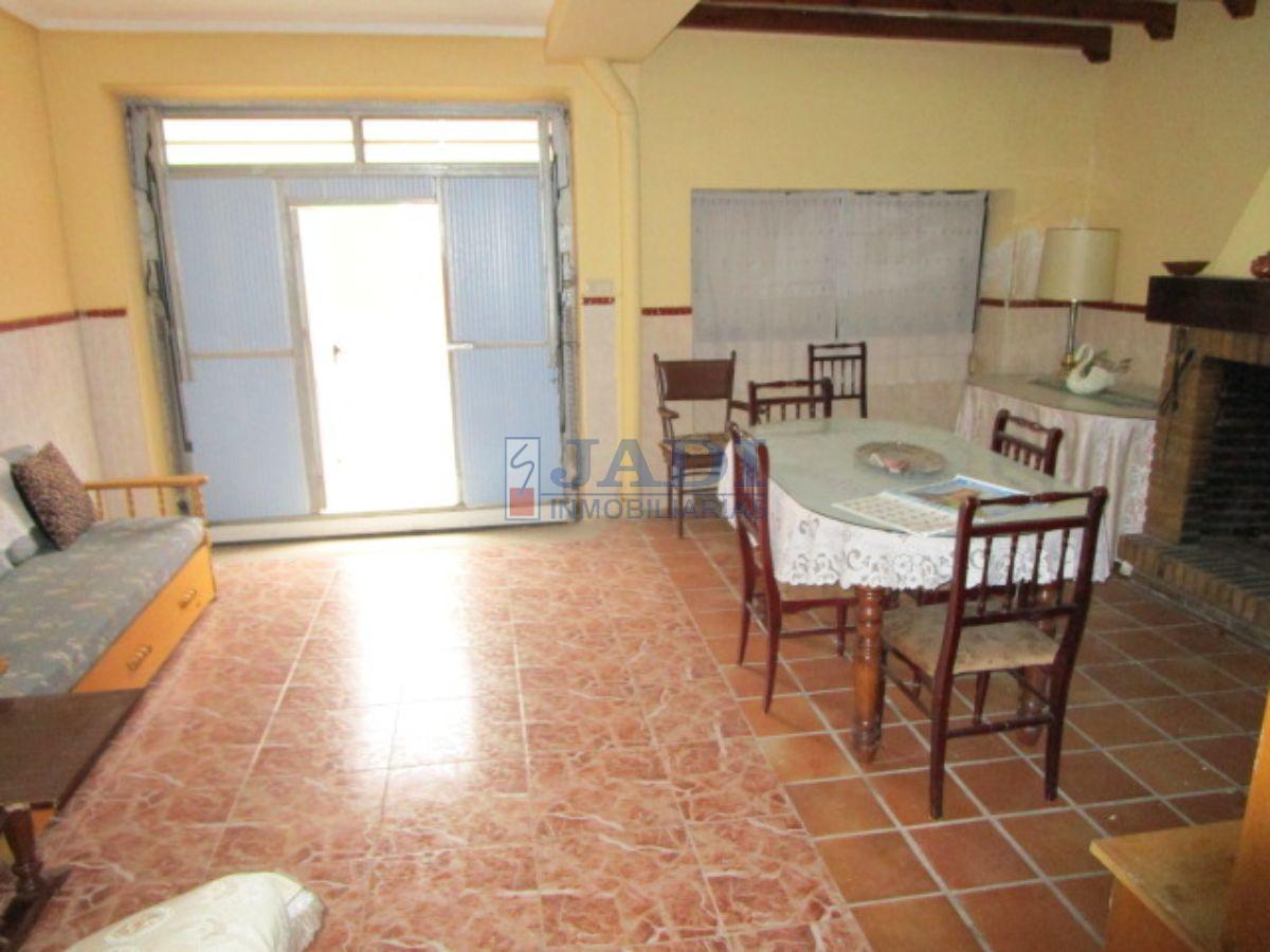 For sale of house in Valdepeñas