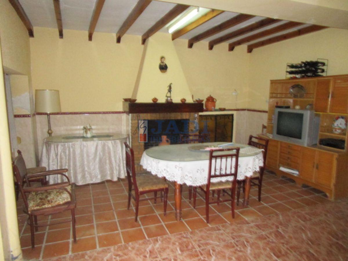 For sale of house in Valdepeñas