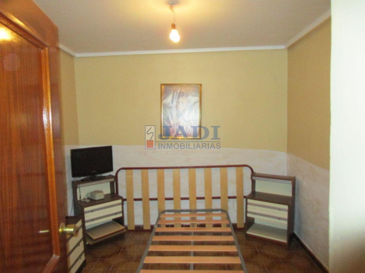 Venta de casa en Valdepeñas