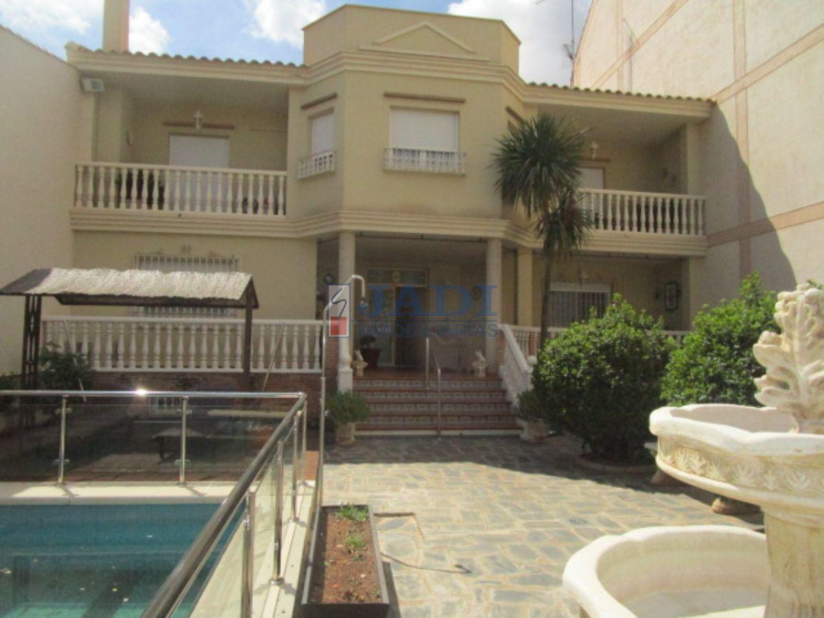 For sale of chalet in Valdepeñas