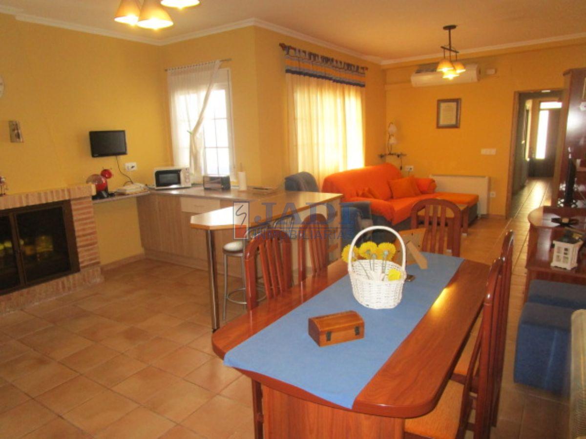 For sale of house in Valdepeñas