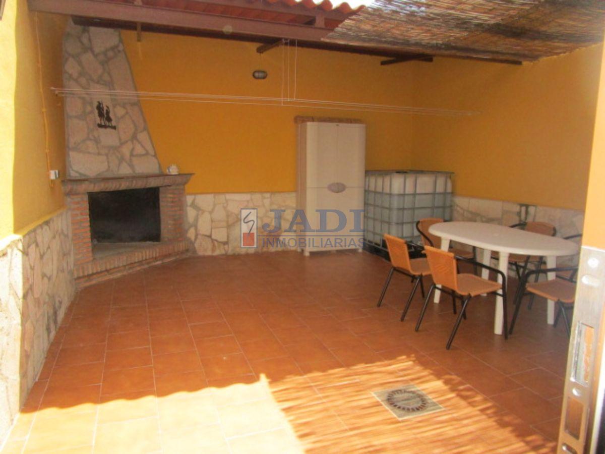 For sale of house in Valdepeñas