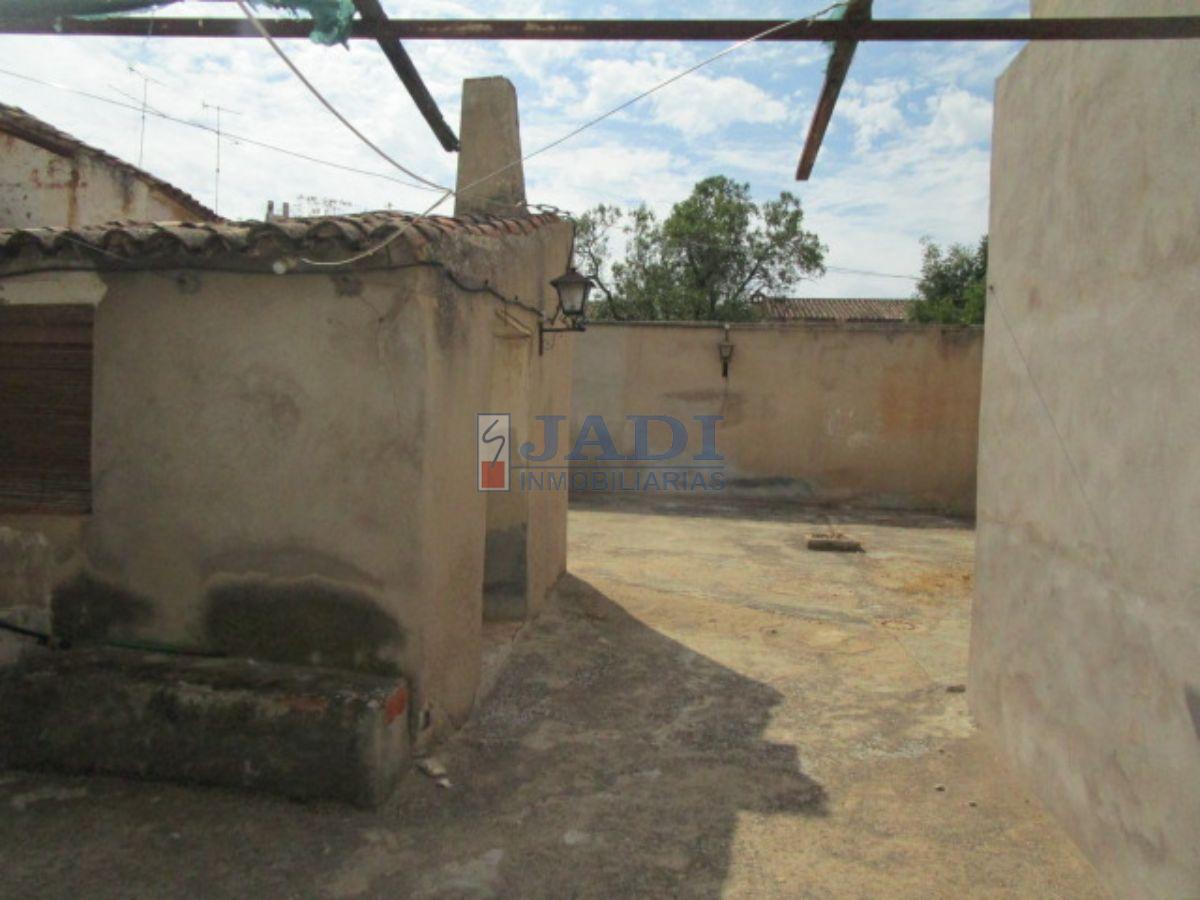 For sale of house in Santa Cruz de Mudela