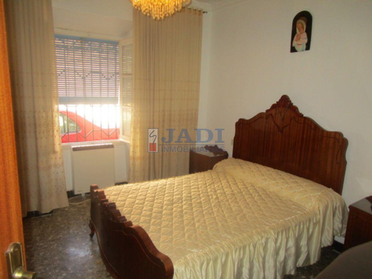 For sale of house in San Carlos del Valle