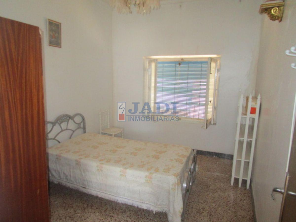 For sale of house in San Carlos del Valle