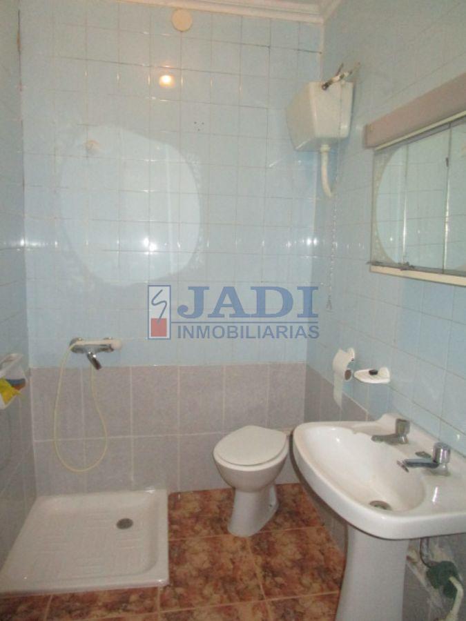 For sale of house in San Carlos del Valle