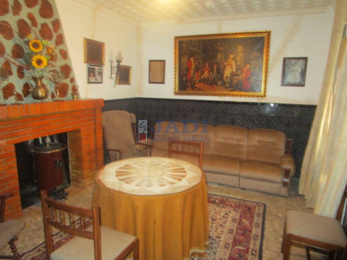 For sale of house in San Carlos del Valle