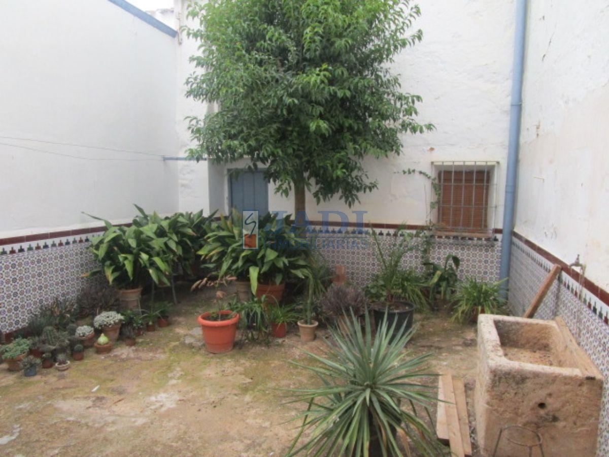 For sale of house in Valdepeñas