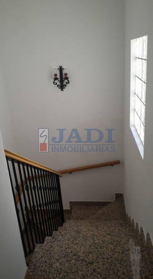 For sale of house in San Carlos del Valle