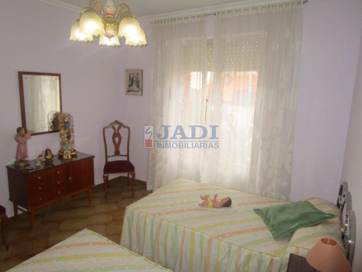 Venta de casa en Valdepeñas