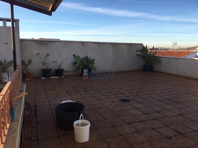 Venta de casa en Valdepeñas