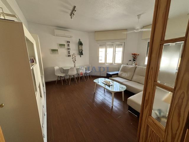 Venta de casa en Valdepeñas