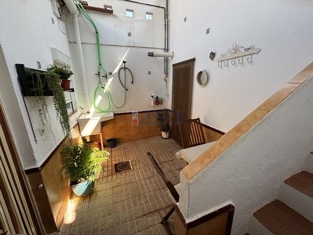 Venta de casa en Valdepeñas