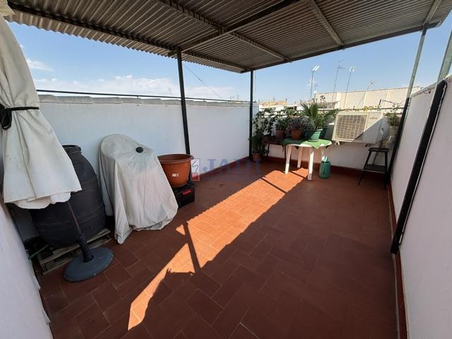 Venta de casa en Valdepeñas