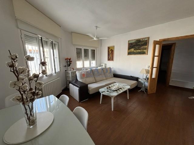 Venta de casa en Valdepeñas