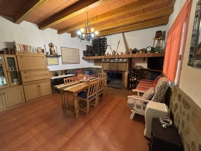 Venta de casa en Valdepeñas