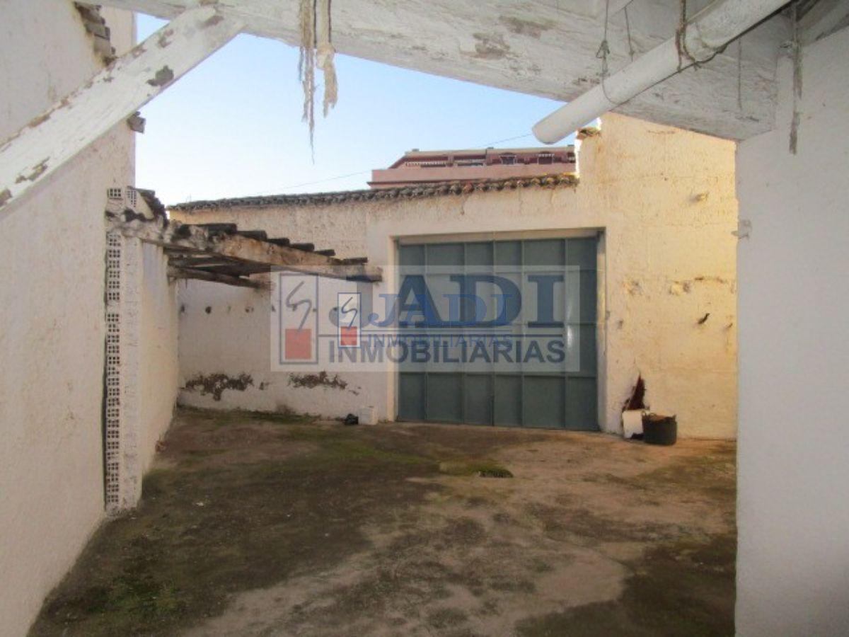 Venta de casa en Valdepeñas