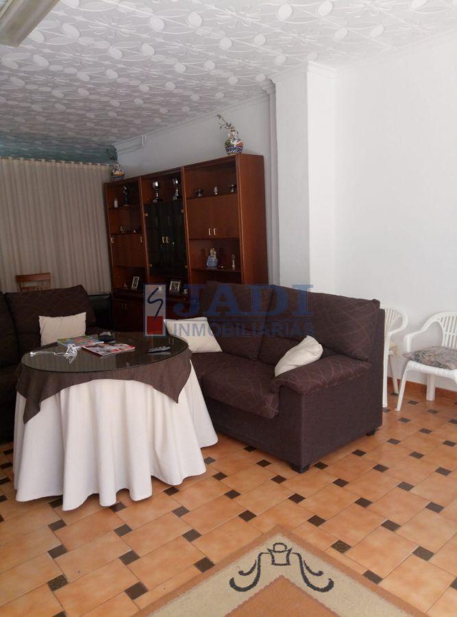 For sale of house in Albaladejo