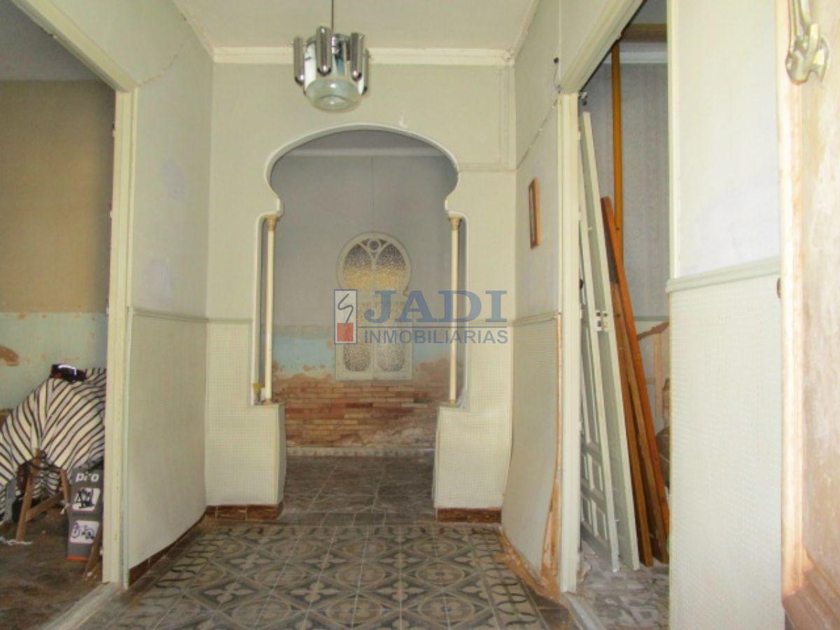 Venta de casa en Valdepeñas