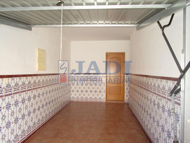 For sale of house in Valdepeñas