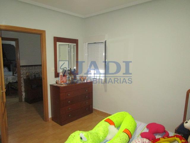 For sale of house in Valdepeñas