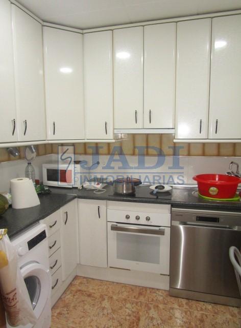 For sale of house in Valdepeñas