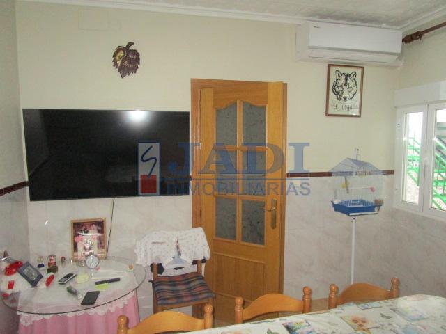 For sale of house in Valdepeñas
