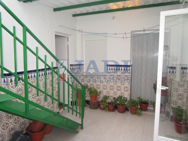 Venta de casa en Valdepeñas