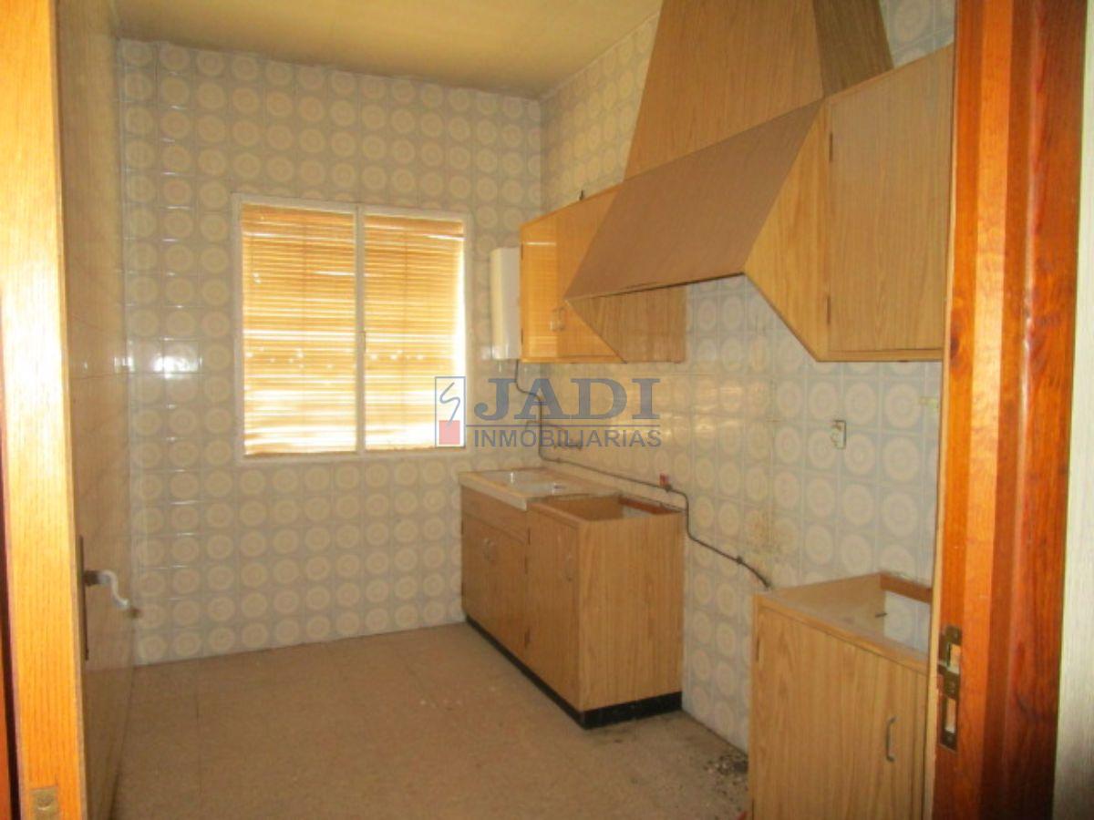 Venta de casa en Valdepeñas