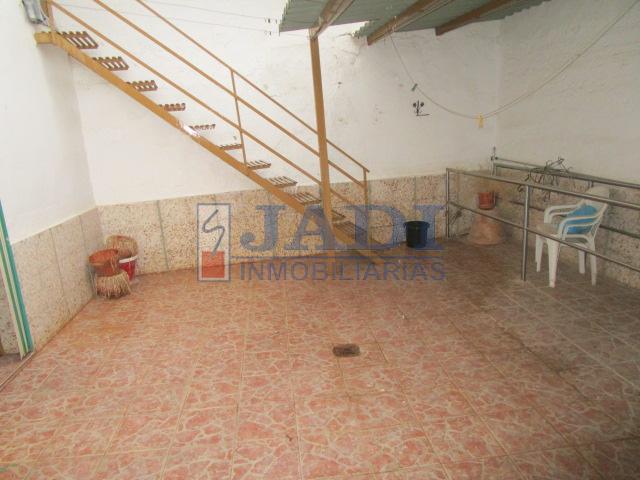 For sale of house in Valdepeñas