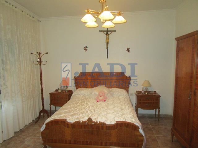 Venta de casa en Valdepeñas