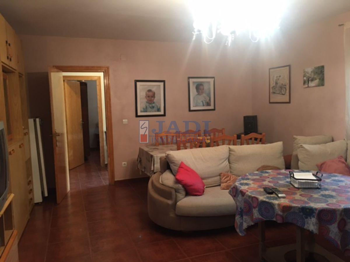 Venta de casa en Valdepeñas