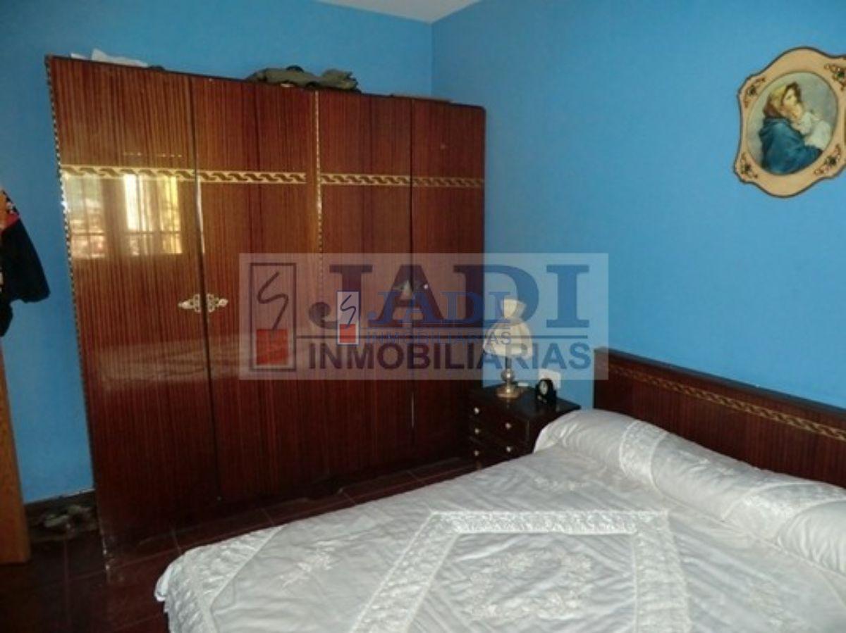 For sale of house in Valdepeñas