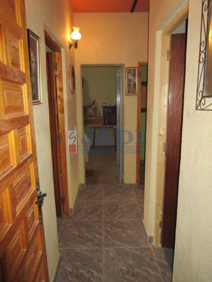 For sale of house in Valdepeñas