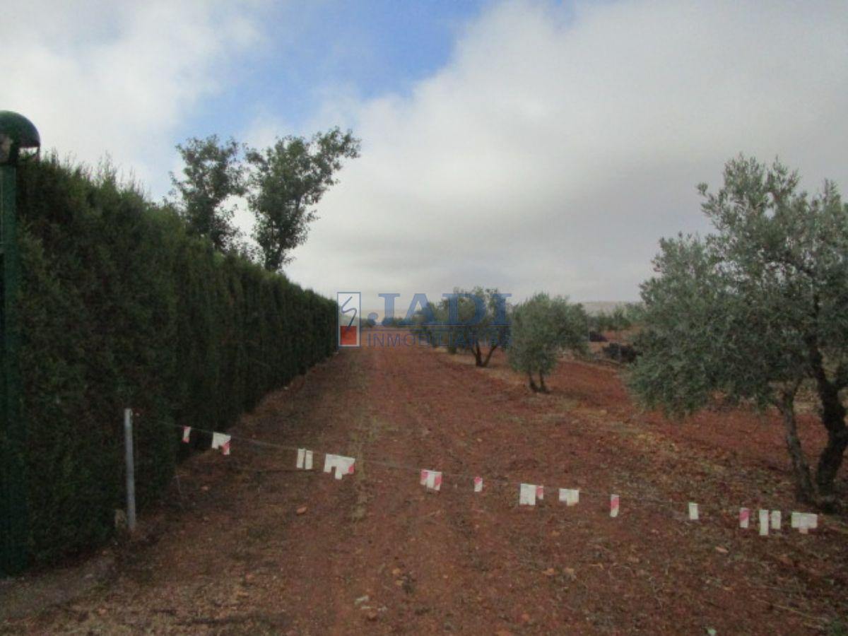 Venta de casa en Valdepeñas